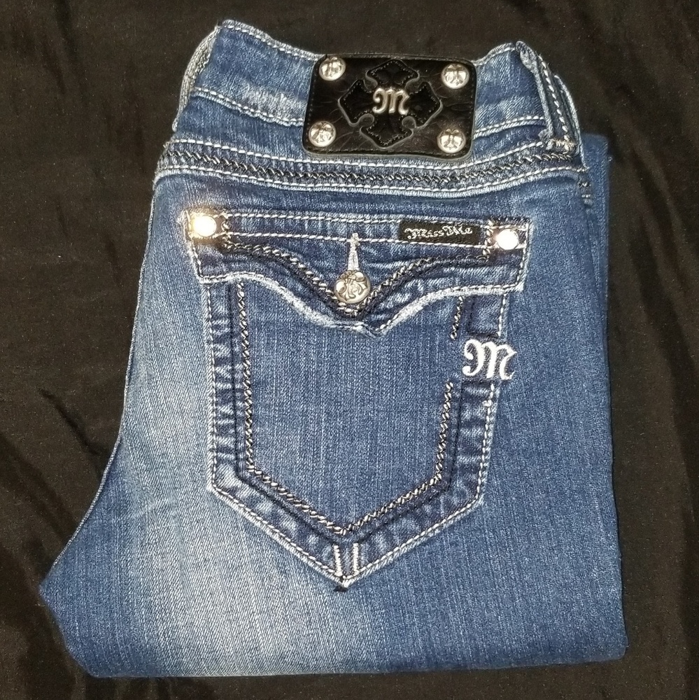 🚫SOLD🚫 Women's Miss Me Jeans